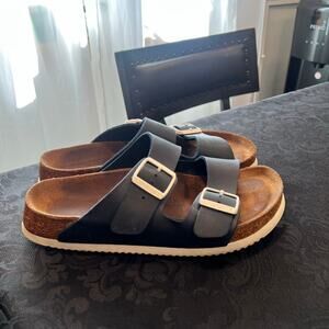 Birkenstock navy and white sandal women 9 men 7